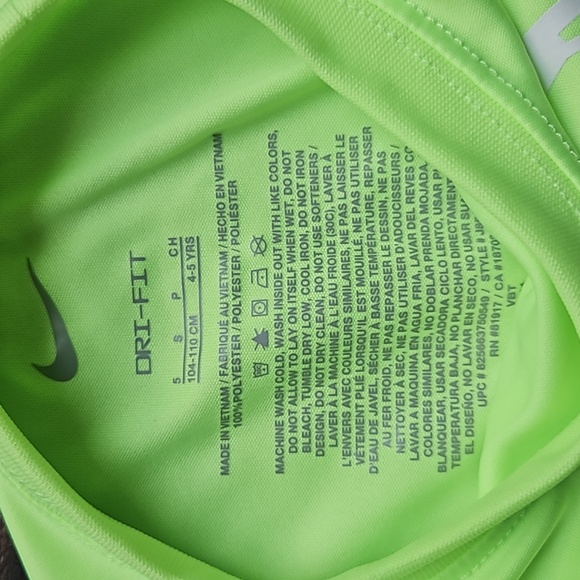 NEW! DRI-FIT BUNDLE - Picture 3 of 8